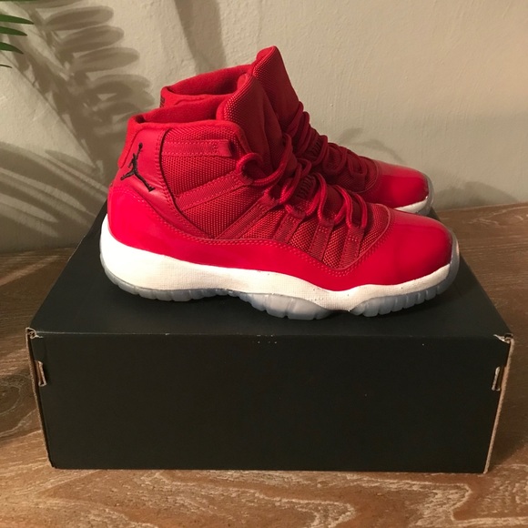 jordan retro 11 size 4